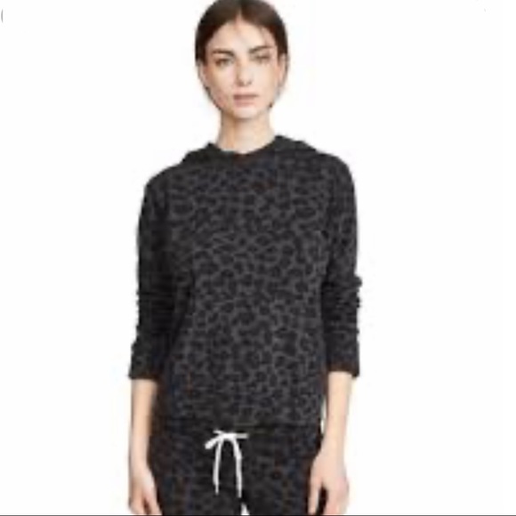 monrow leopard sweatshirt